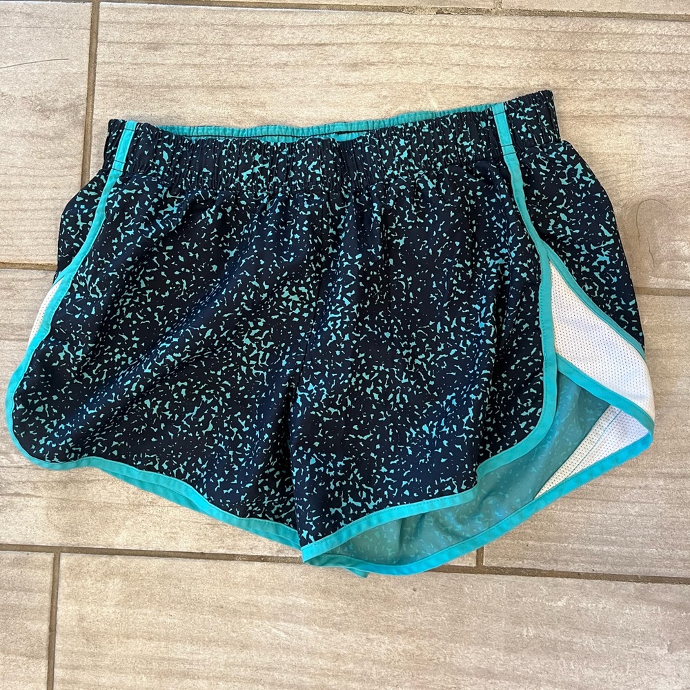 Exercise shorts